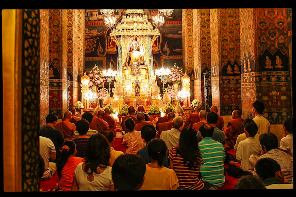 Makha Bucha Day